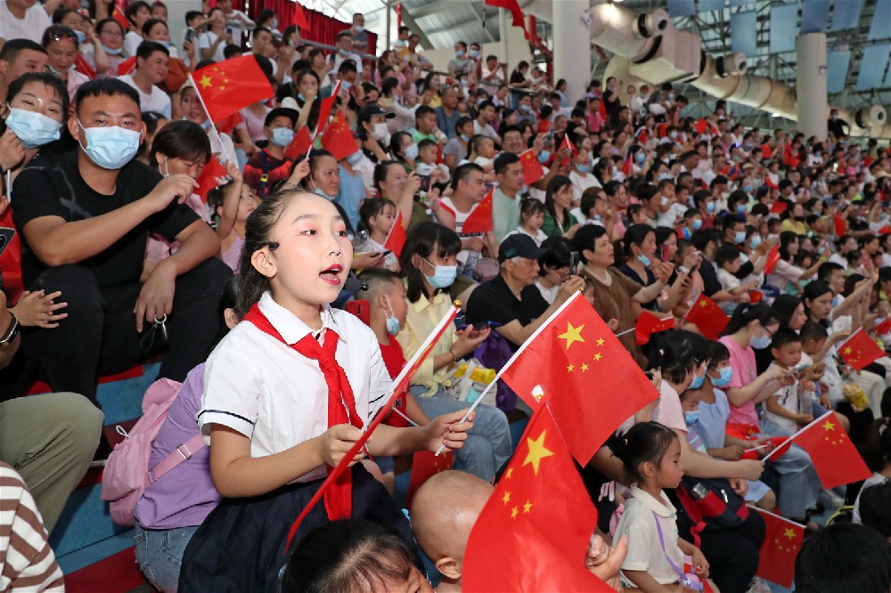 “藍(lán)色海(hǎi)洋,紅(hóng)色夢想”合肥海(hǎi)洋世界慶祝建黨百年(nián)!